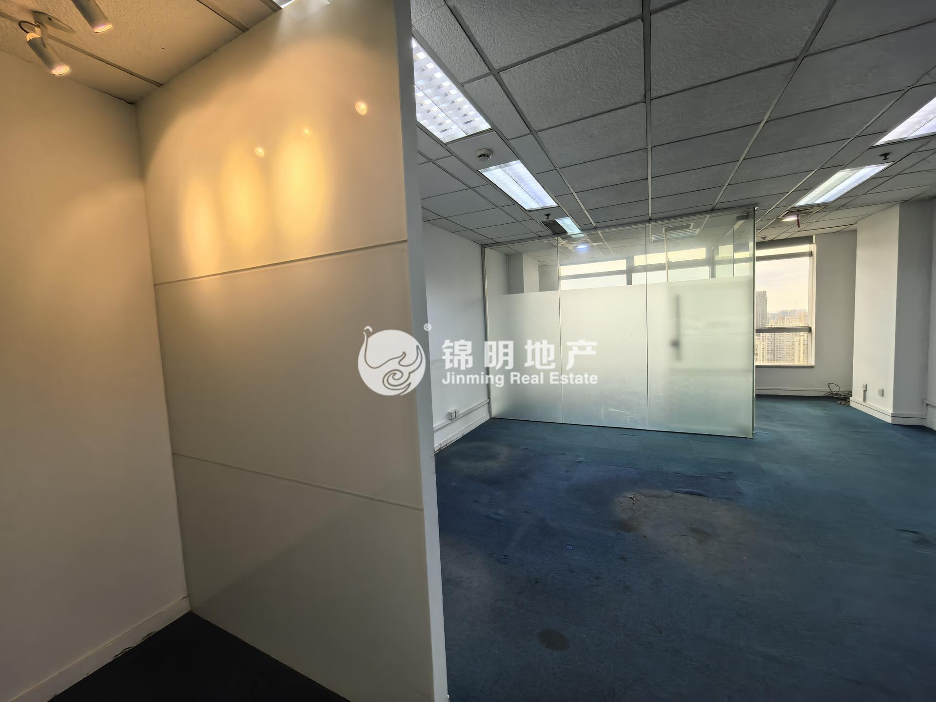 南京西路仲益大厦65平米写字楼出租